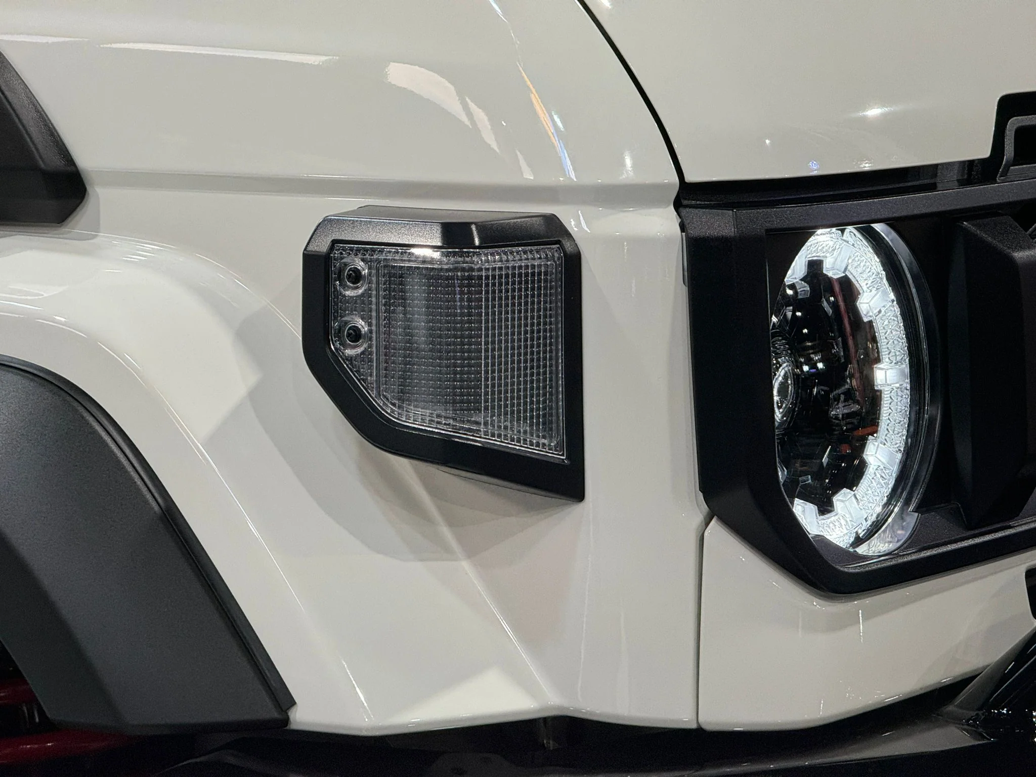 Clear/Crystal Front Corner Indicator Lights to suit Toyota LandCruiser 70 Series (09/2023+) - Image 4