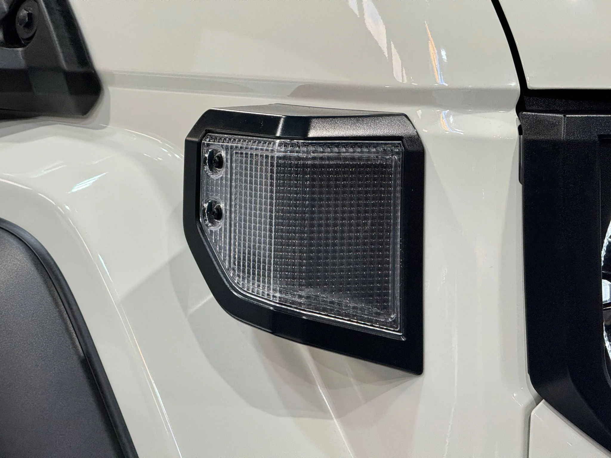 Clear/Crystal Front Corner Indicator Lights to suit Toyota LandCruiser 70 Series (09/2023+) - Image 3