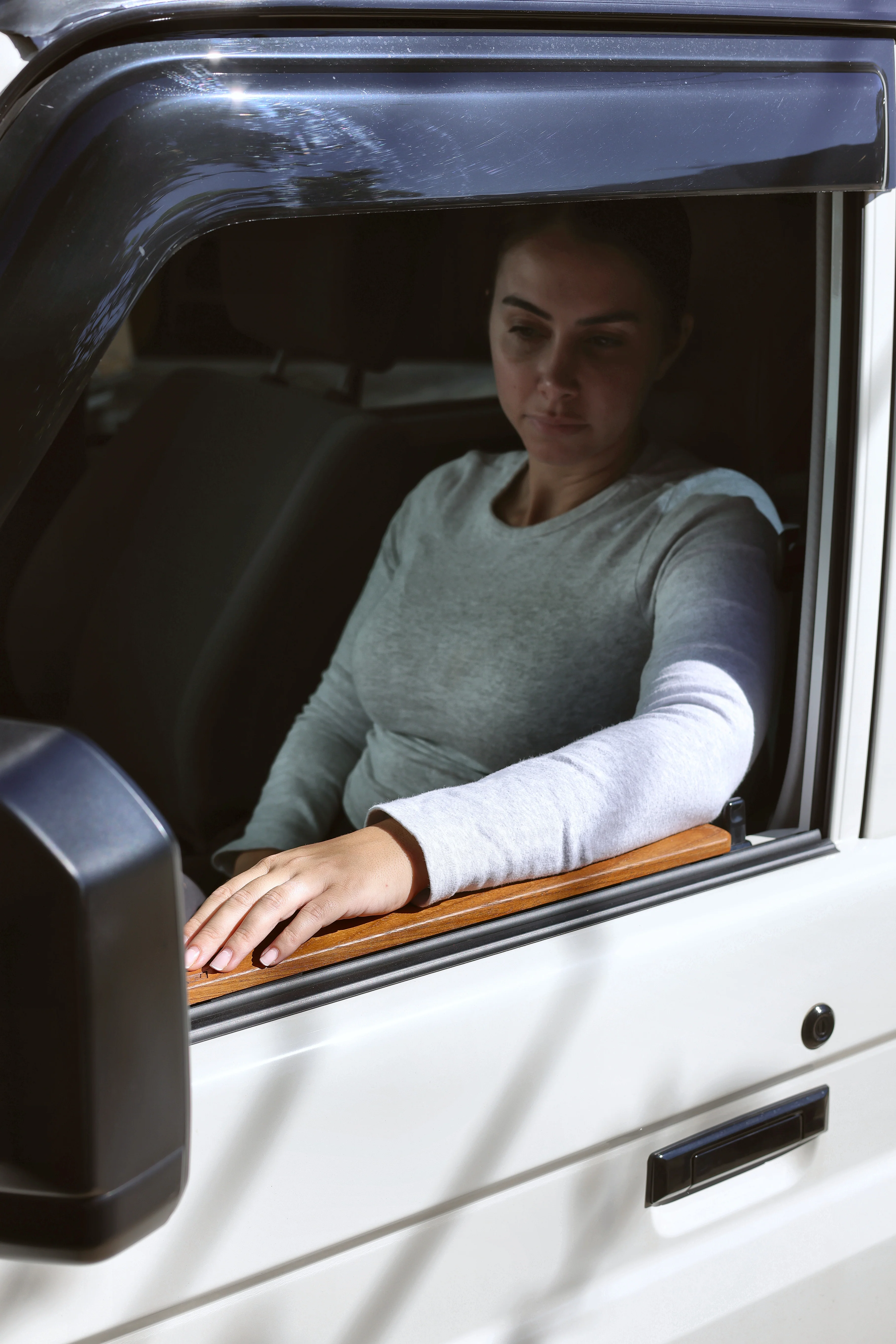 70 Series LandCruiser Armrest, Coastal Teak Rounded (Pair) - Image 4