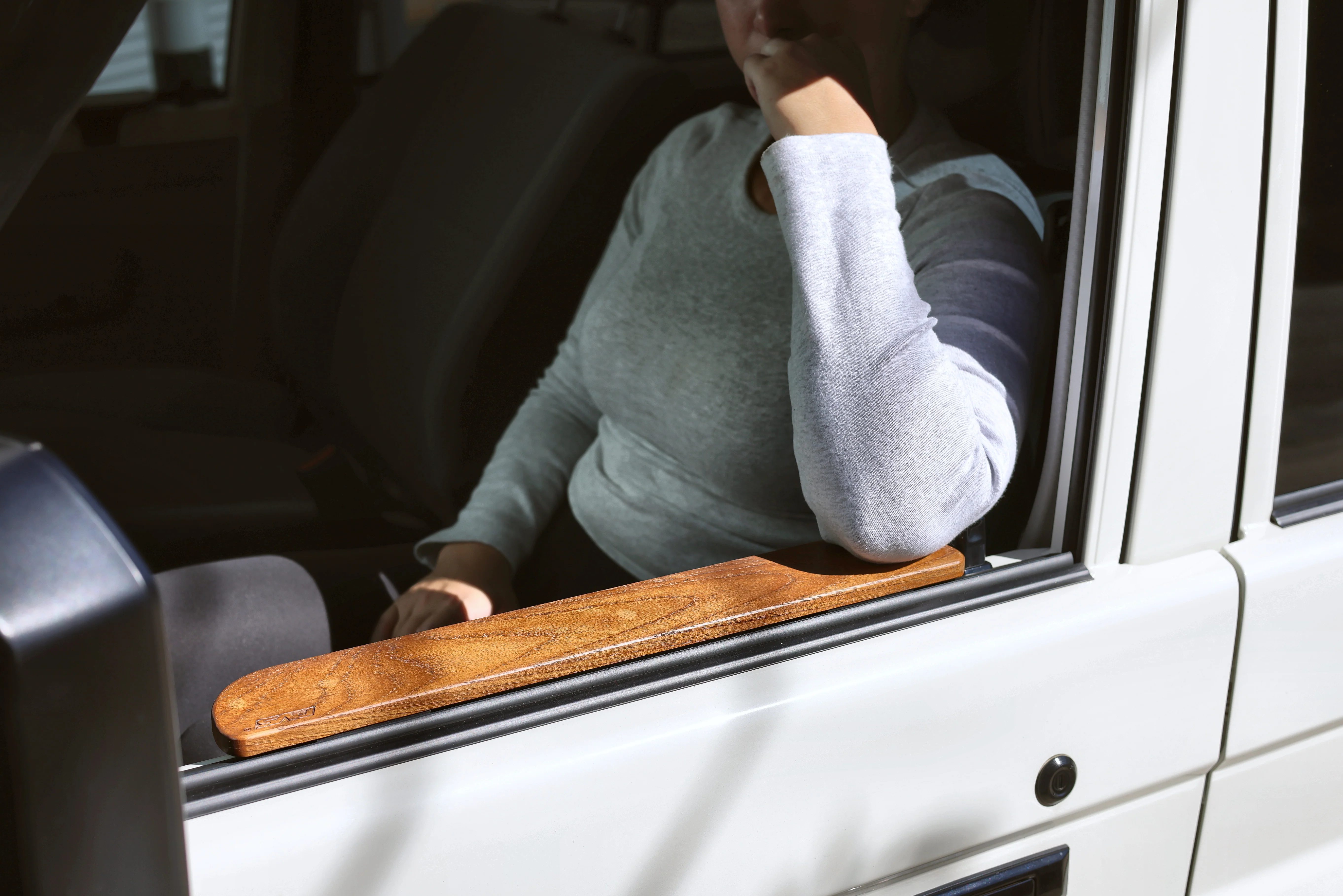 70 Series LandCruiser Armrest, Coastal Teak Rounded (Pair) - Image 7