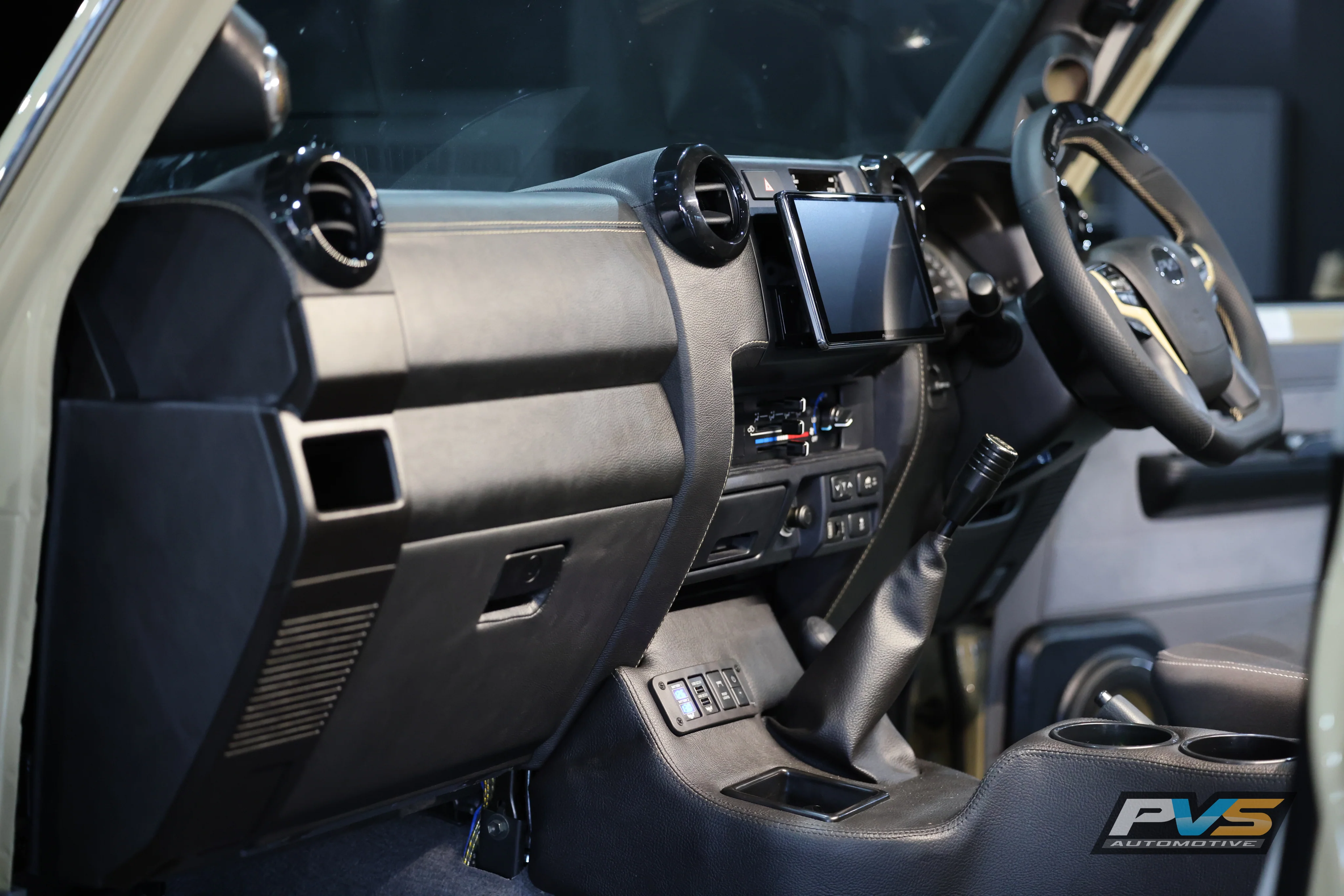 Black Dashboard Upgrade for Toyota 70 Series LandCruiser (2008-2026) - Image 7