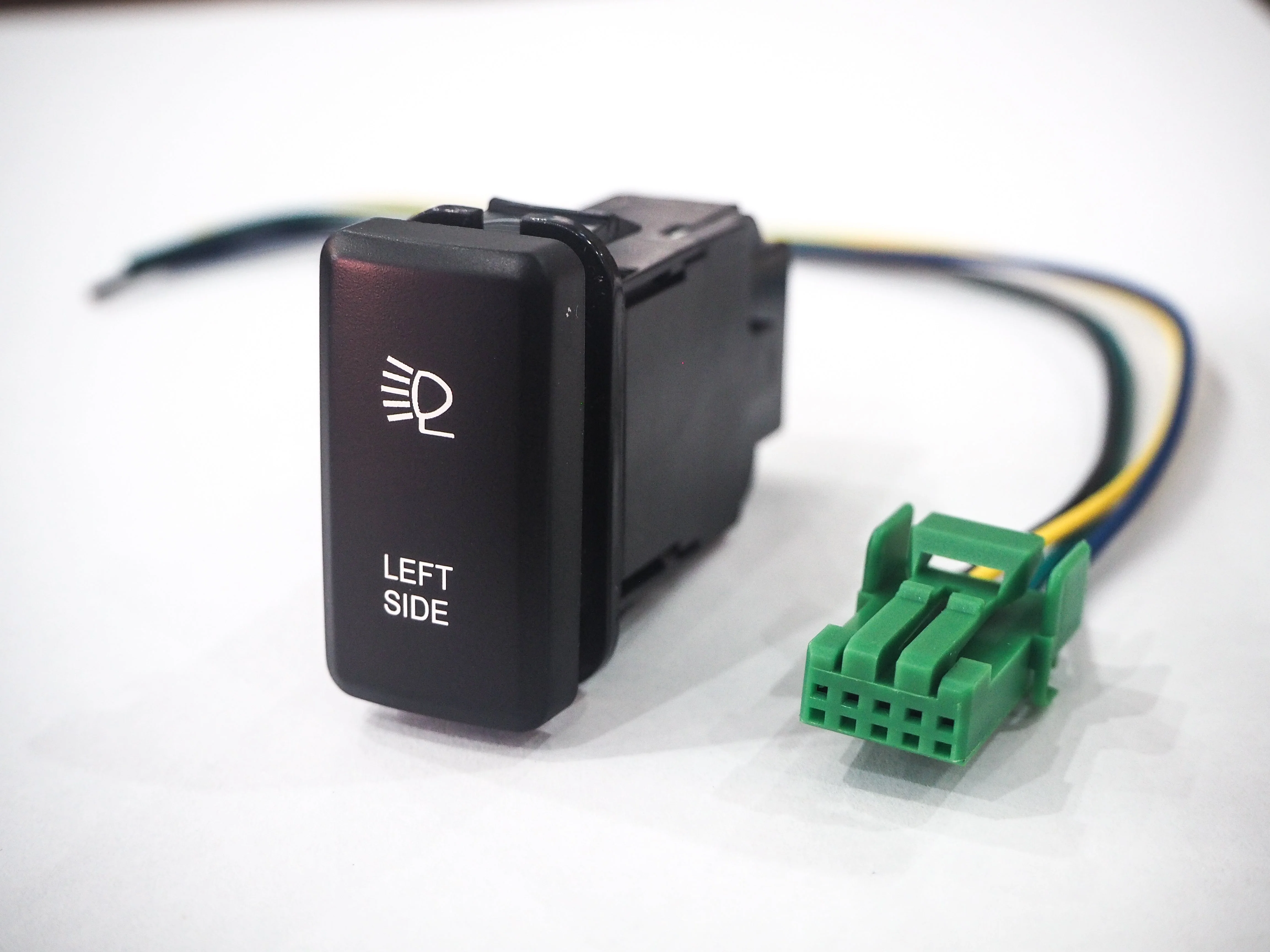 Left Side LED Push Switch to suit Toyota LandCruiser & Hilux - Image 2