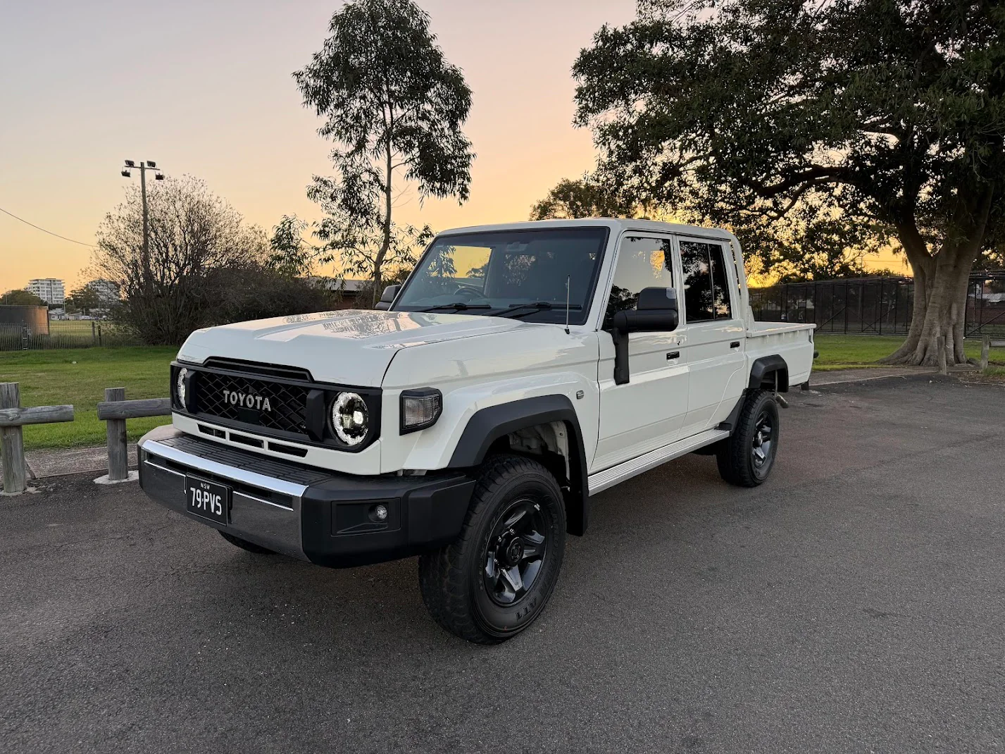 Factory Style Rear Black Fender Flares suitable Toyota LandCruiser 79 Series Dual Cab Ute Tub - Image 5