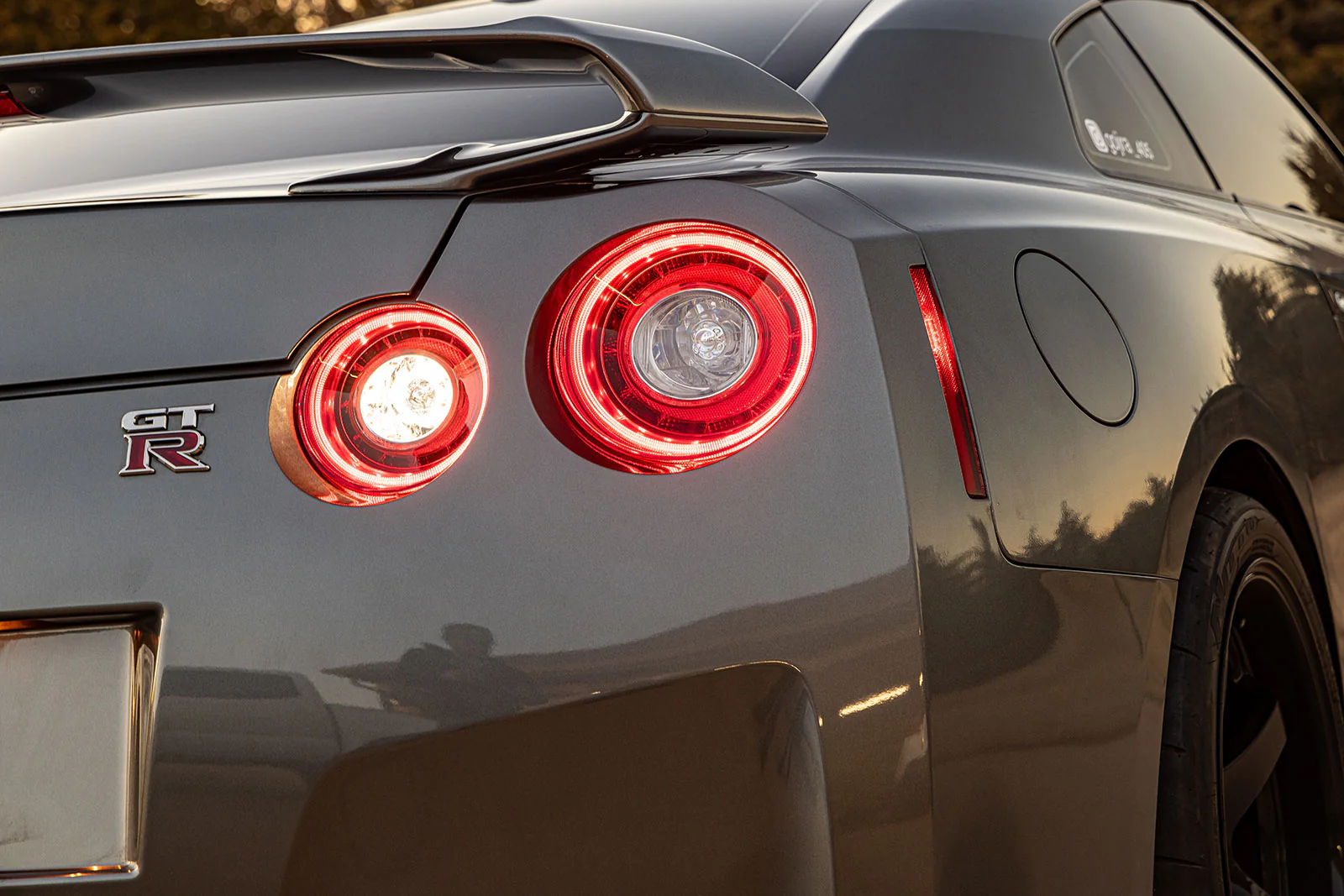 SBD OE 2015+ Style LED Red Tail Lights (DOT Approved) - Image 3