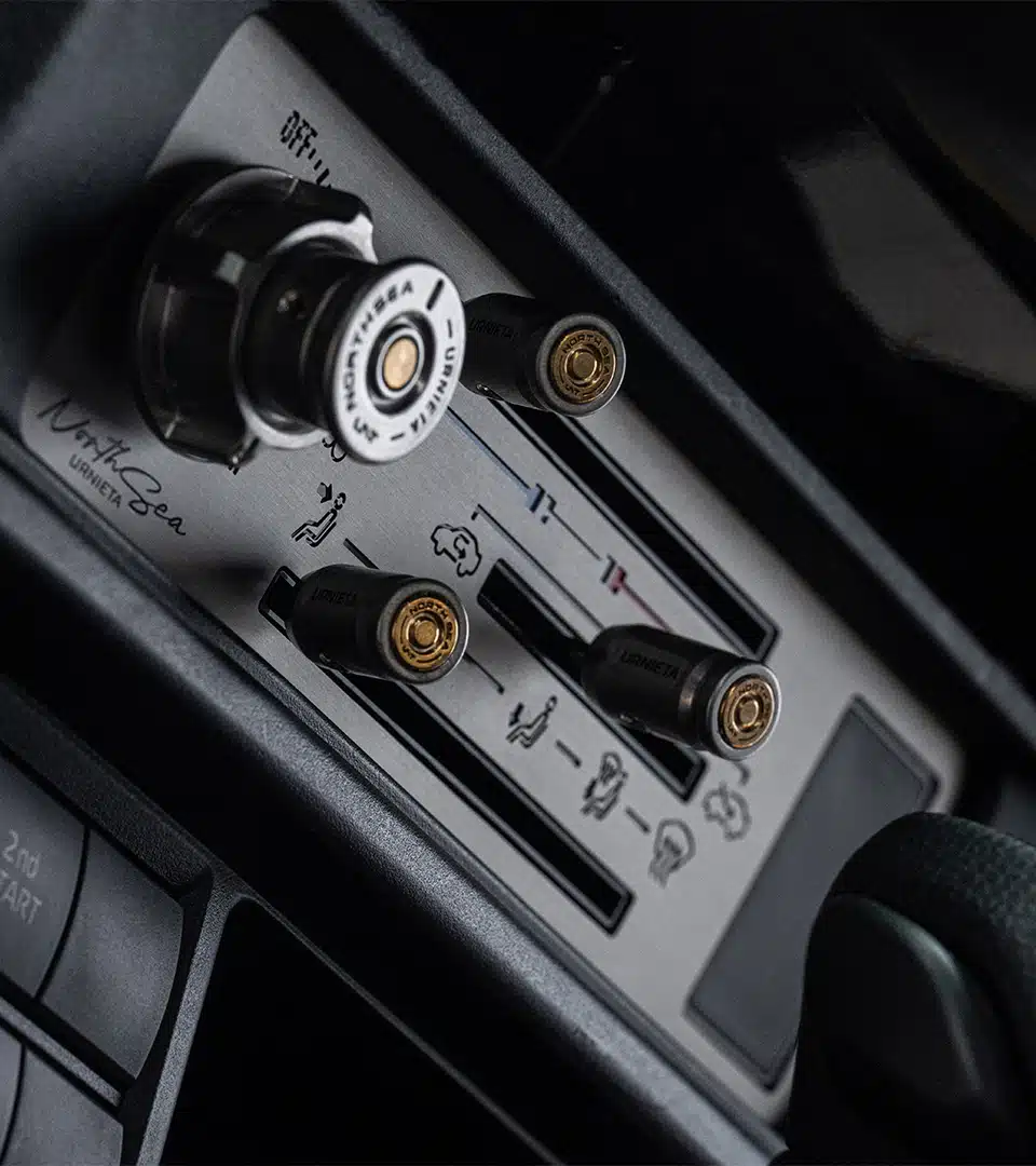 URNIETA AC Control Panel | 70 Series LandCruiser - Image 10