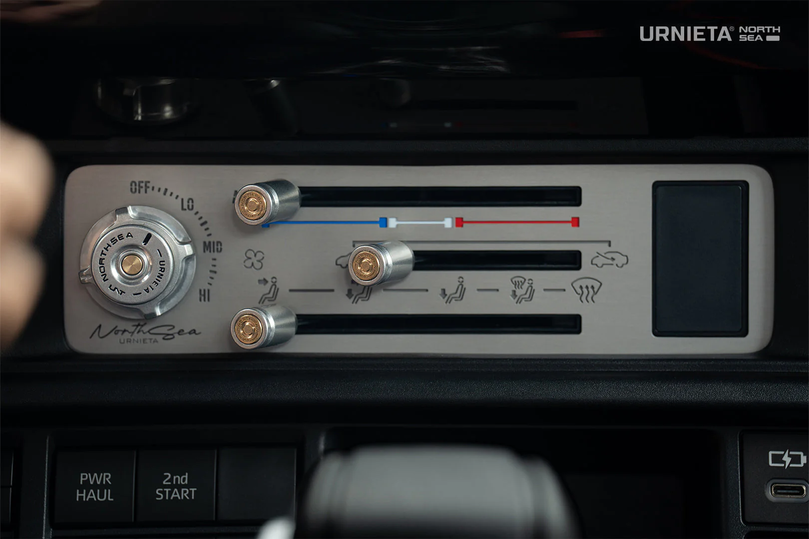 URNIETA AC Control Panel | 70 Series LandCruiser - Image 19