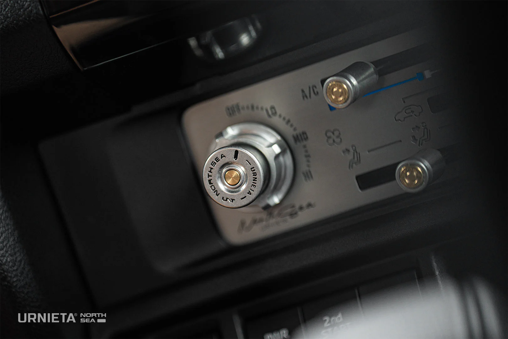 URNIETA AC Control Panel | 70 Series LandCruiser - Image 20