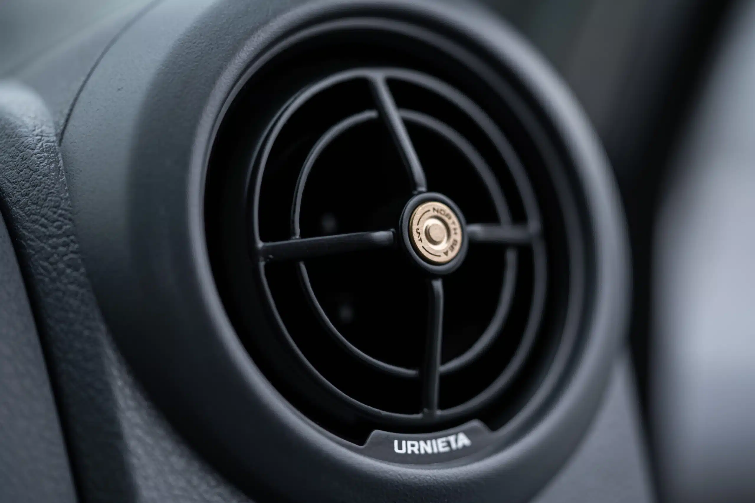 URNIETA Air Conditioning Vents | 70 Series LandCruiser - Image 6