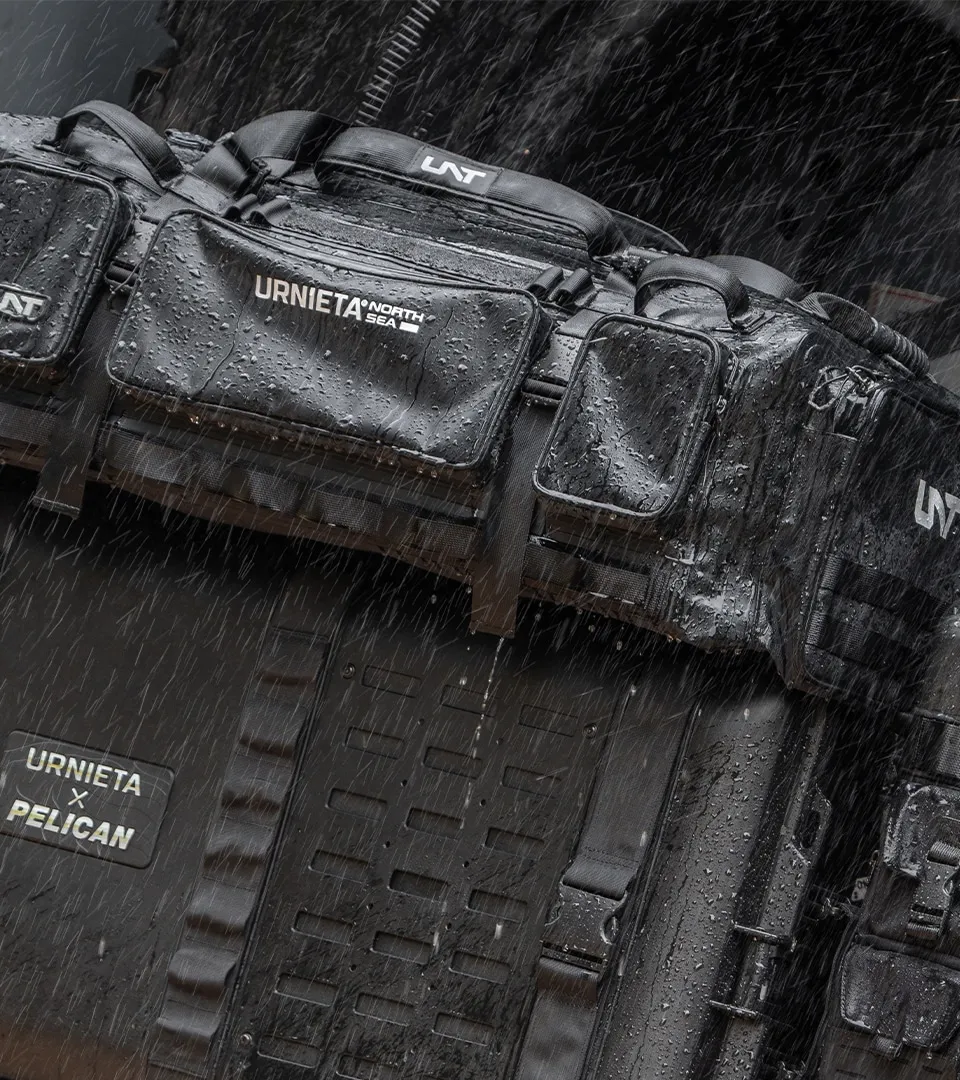 URNIETA Waterproof Travel Bag - Image 9