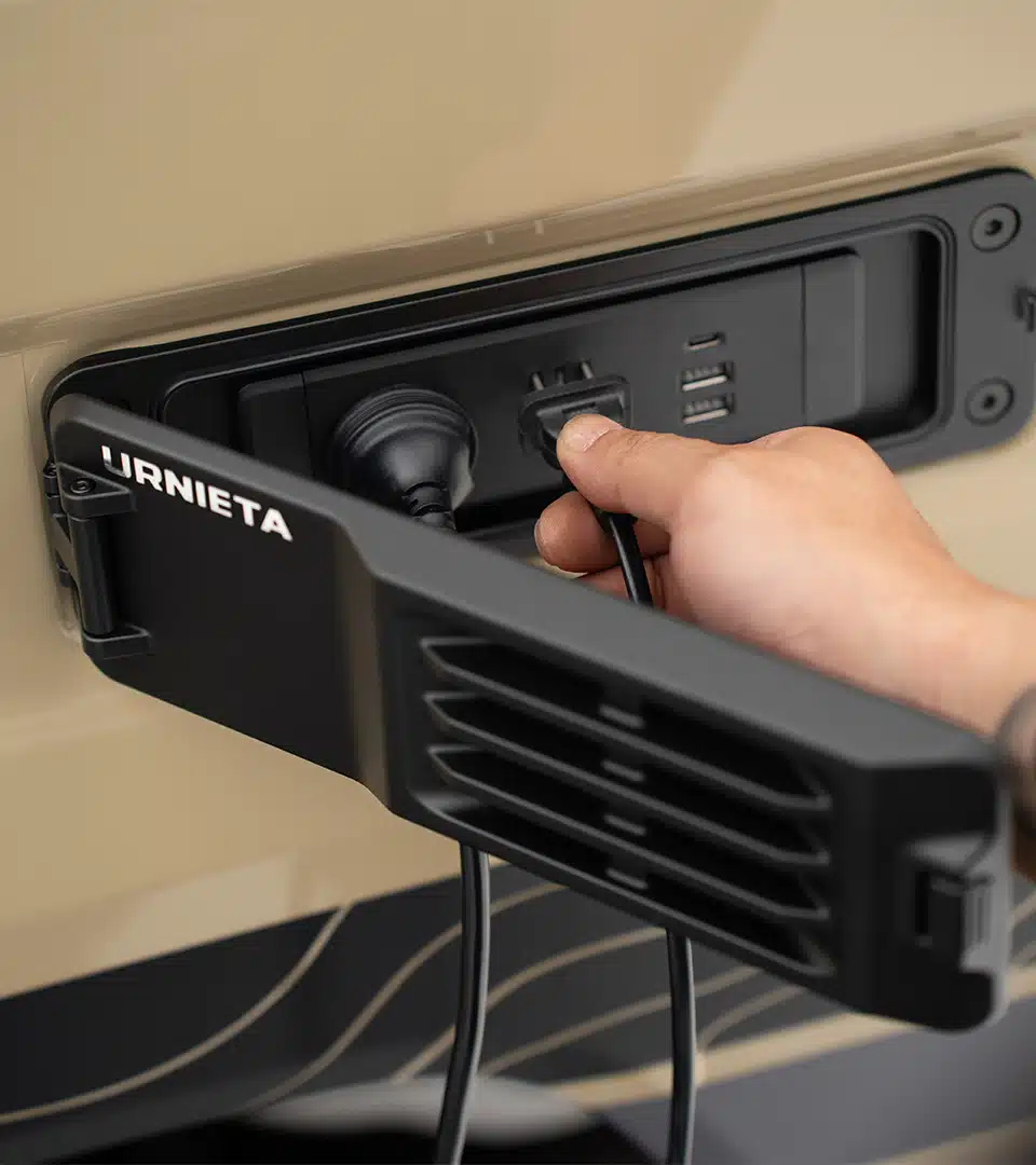 URNIETA Integrated Expansion Panel | 76 & 78 Series LandCruiser - Image 11