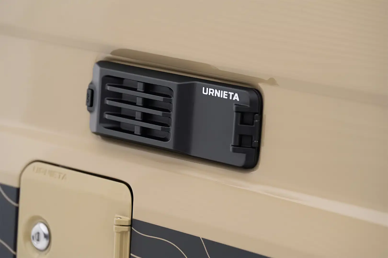 URNIETA Integrated Expansion Panel | 76 & 78 Series LandCruiser - Image 5