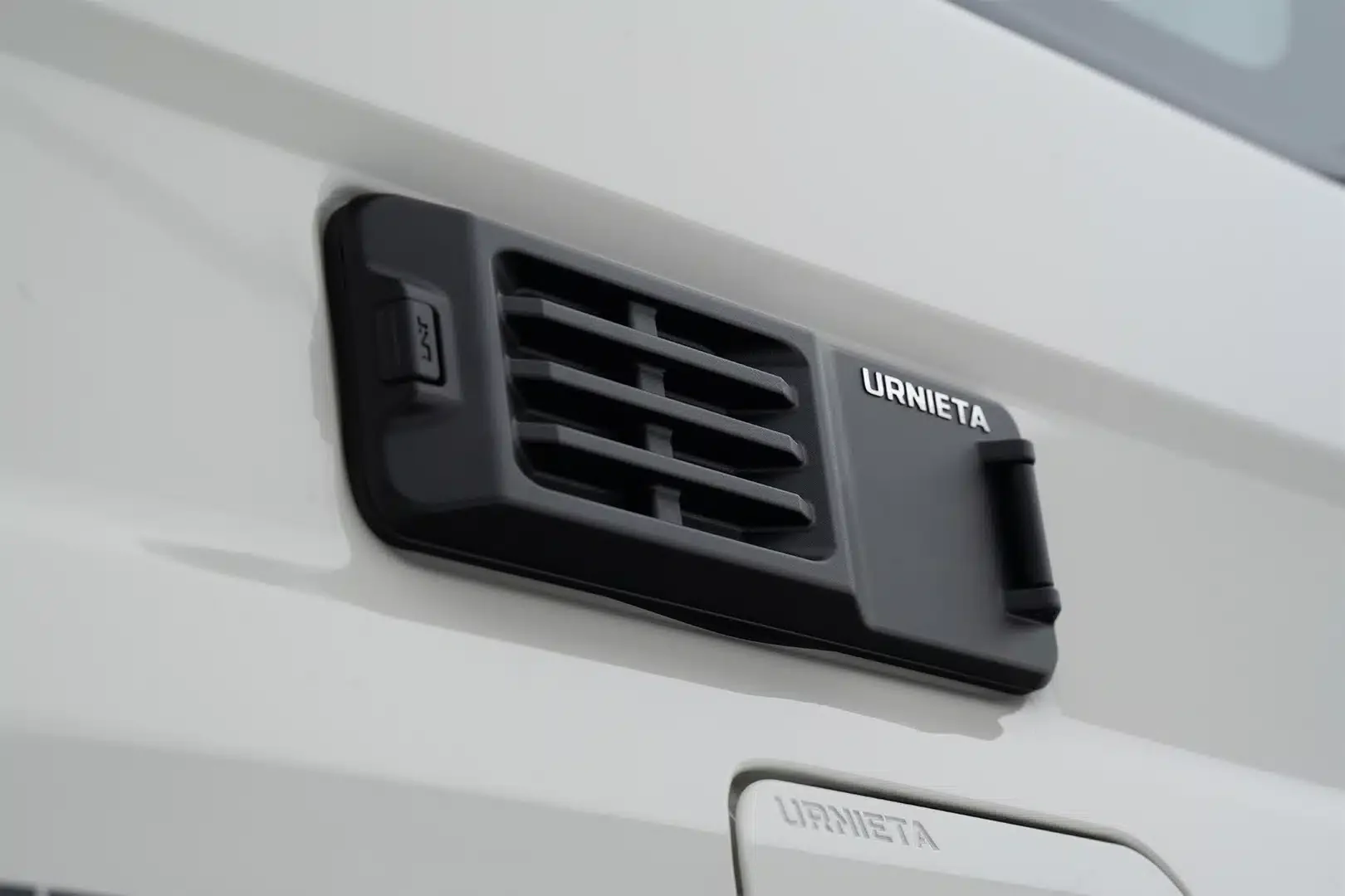 URNIETA Integrated Expansion Panel | 76 & 78 Series LandCruiser - Image 6