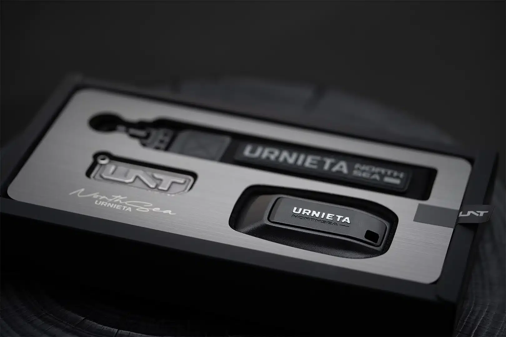 Urnieta Key Shell | 250 Series LandCruiser Prado - Image 3