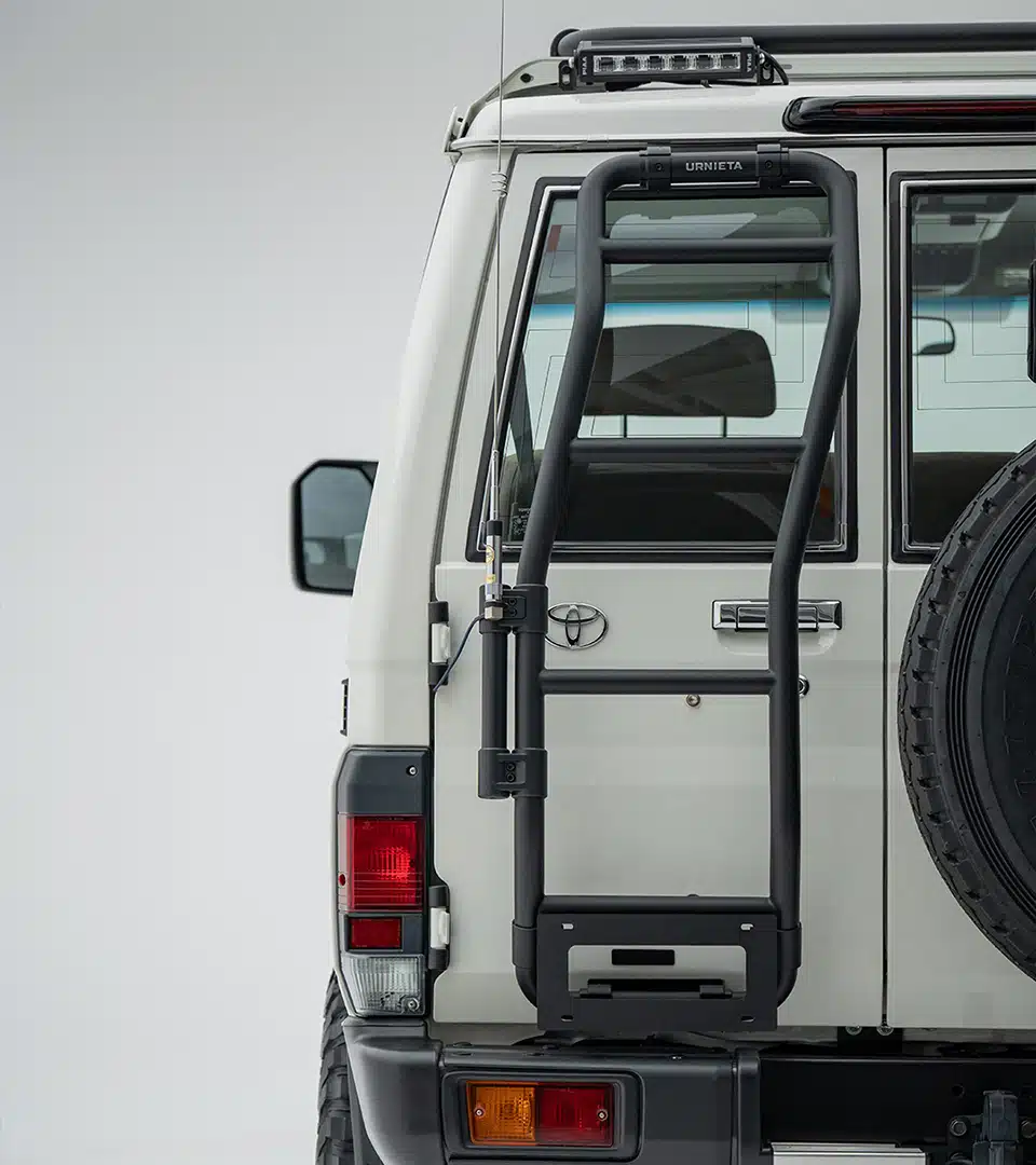 URNIETA Rear Door Ladder | 76 Series LandCruiser Wagon - Image 13