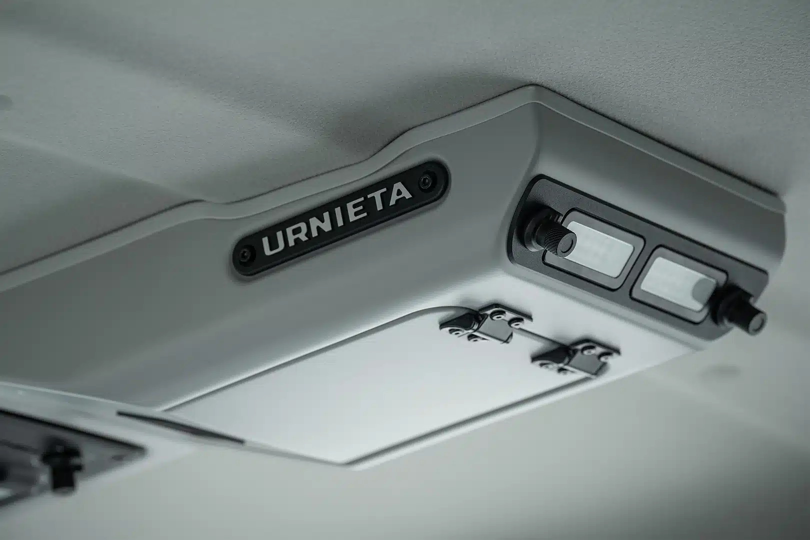 URNIETA Roof Console | 70 Series LandCruiser 2007-2026 - Image 15