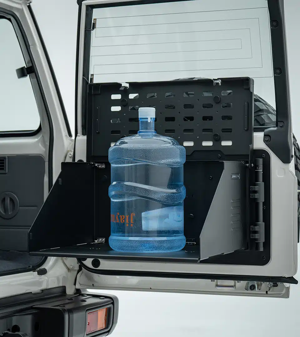 URNIETA Tailgate Drop Down Platform Table| 76 Series LandCruiser Wagon - Image 16