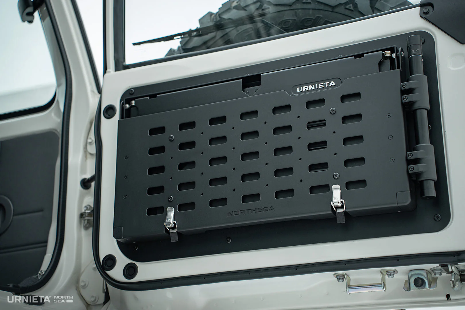 URNIETA Tailgate Drop Down Platform Table| 76 Series LandCruiser Wagon - Image 21