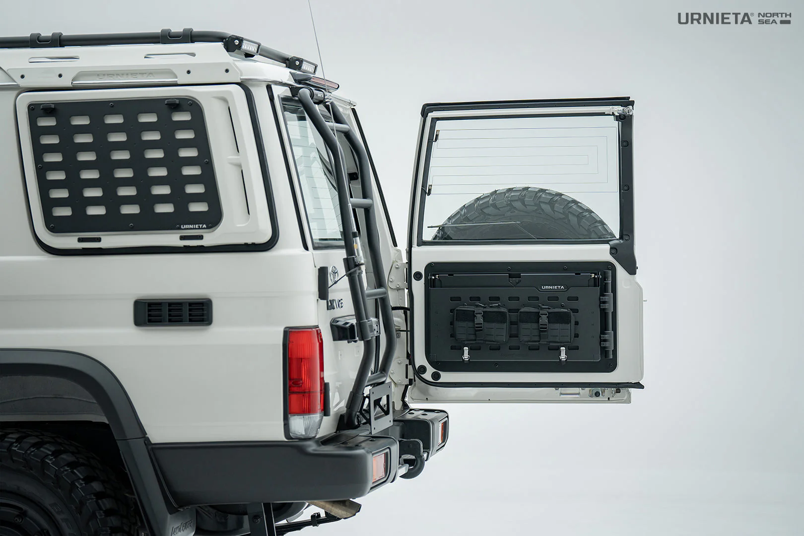 URNIETA Tailgate Drop Down Platform Table| 76 Series LandCruiser Wagon - Image 27
