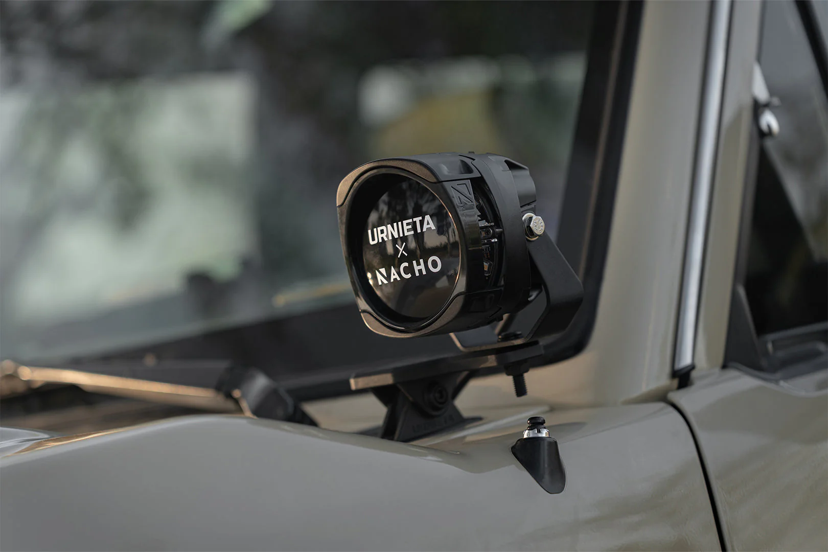 URNIETA Windshield Light Mount System | 70 Series LandCruiser - Image 8