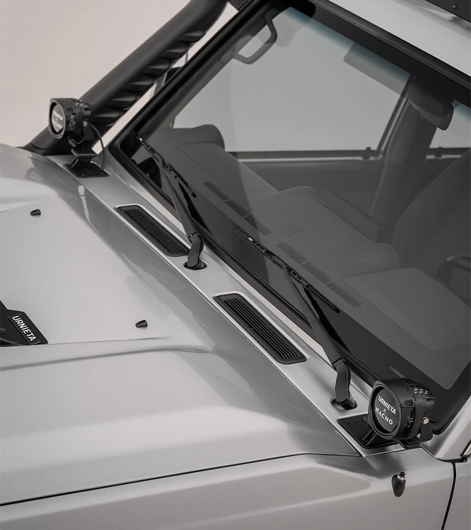 URNIETA Windshield Light Mount System | 70 Series LandCruiser - Image 9
